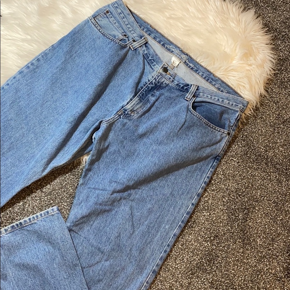 Eddie Bauer light wash Jean